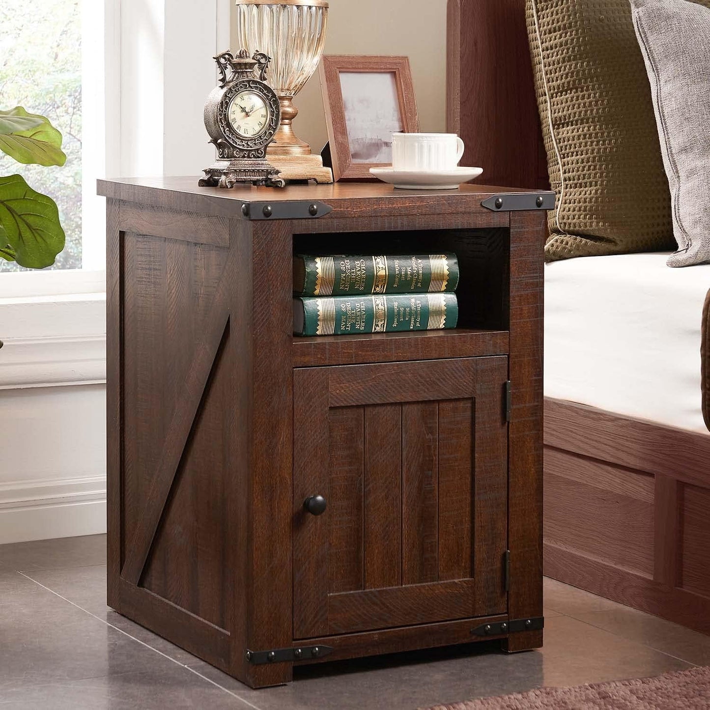 SinCiDo Nightstand with Charging Station, 20in Farmhouse End Table w/Groove Barn Door, Bedside Table