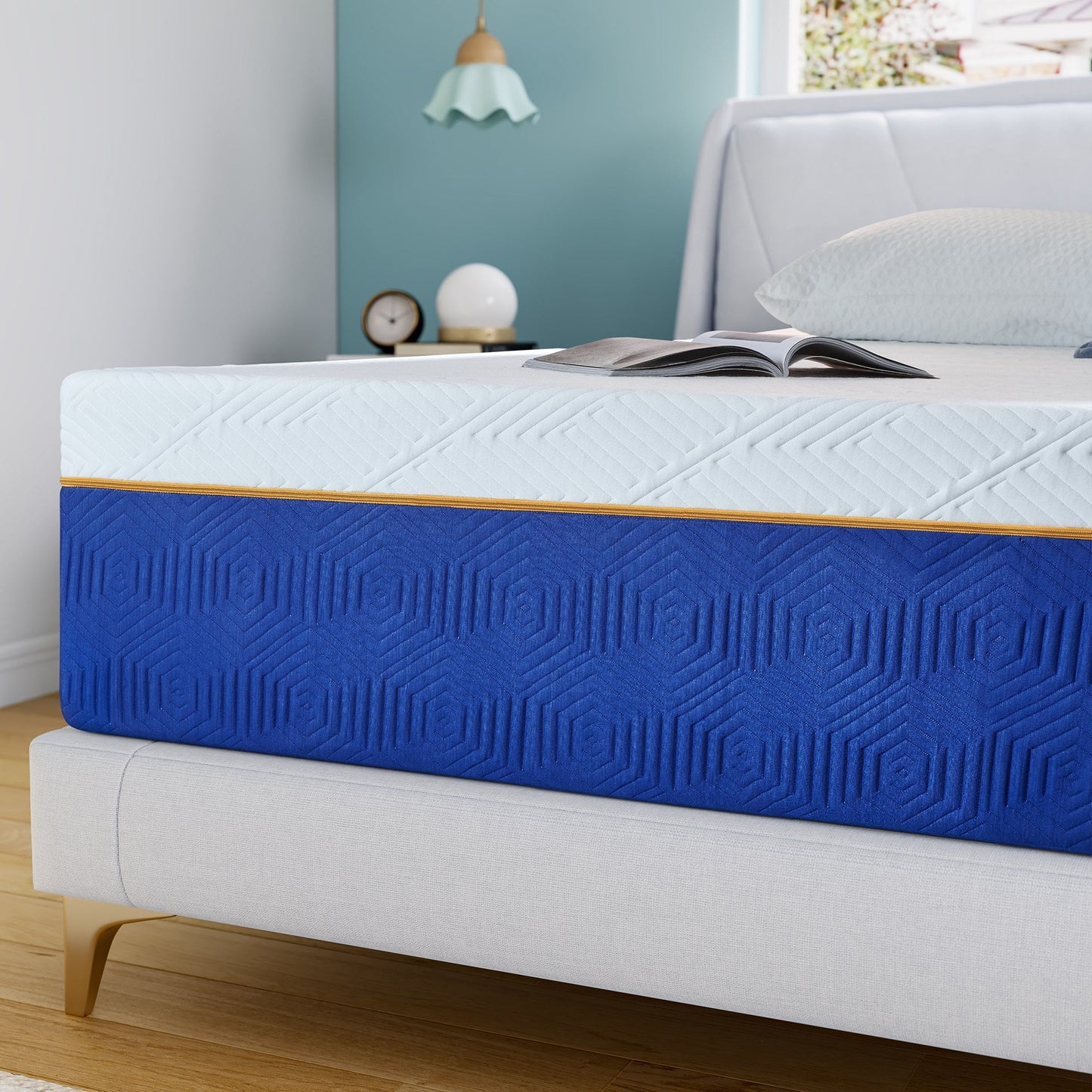 Madinog Queen Size 10 inch Cooling-Gel Memory Foam Mattresses, Medium Firmness, Sleep Comfort In a Box